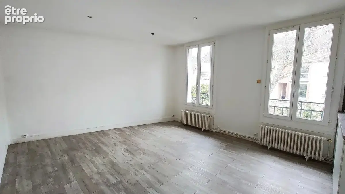 Photo Appartement à Chaville au prix de 255 000€