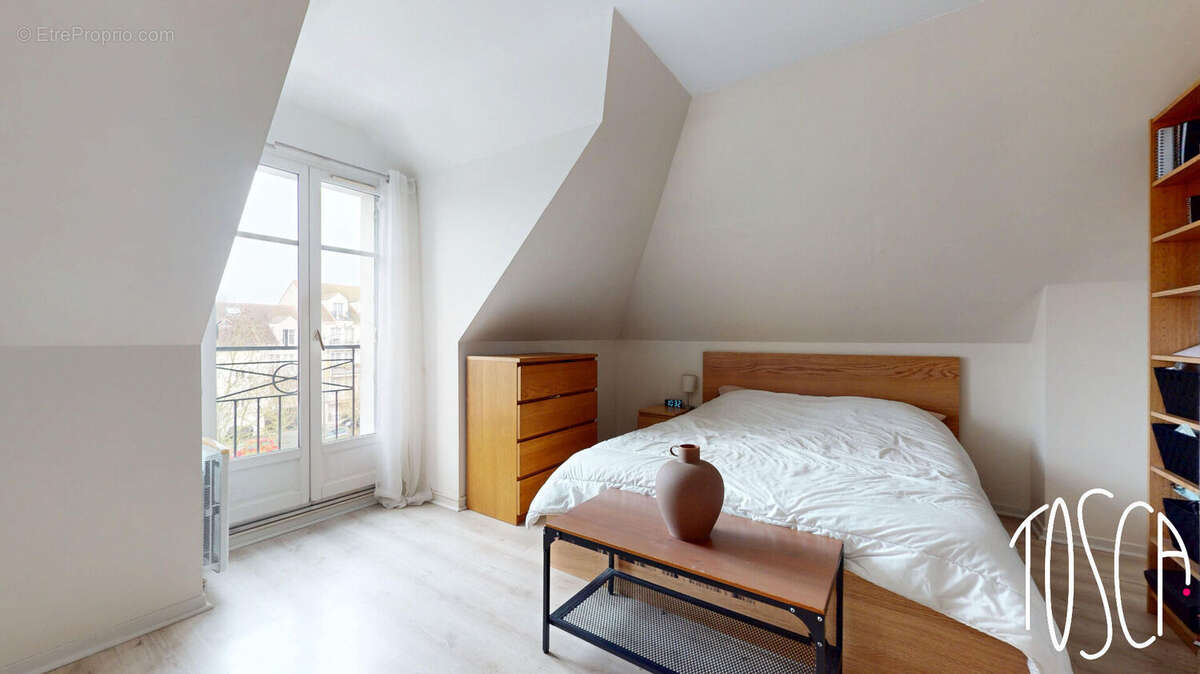 Appartement à THIAIS