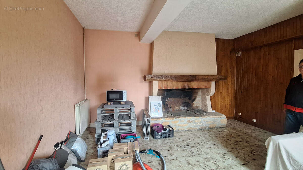 Appartement à SAINT-MARTORY