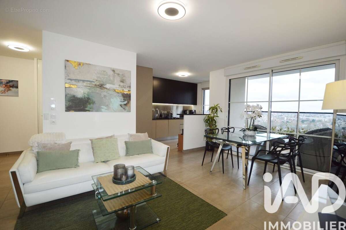 Photo 3 - Appartement à CHENNEVIERES-SUR-MARNE