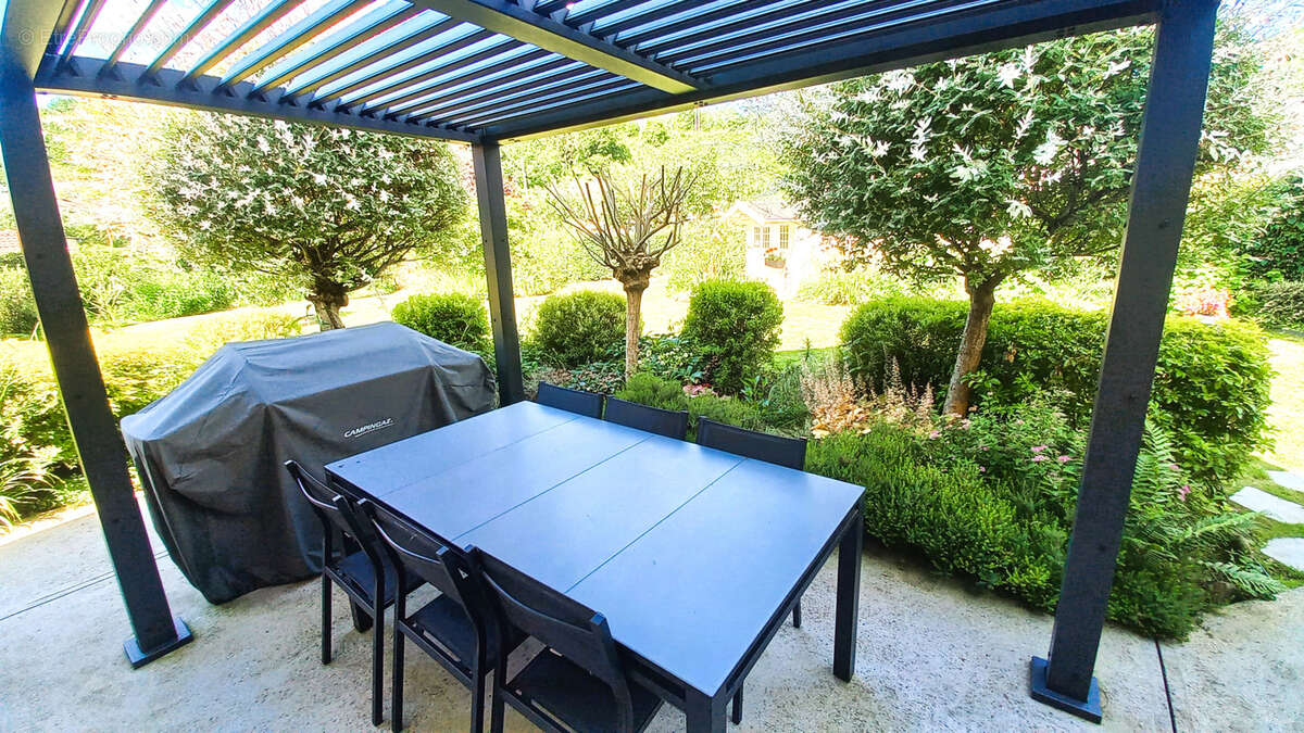 Maison à NOTRE-DAME-DE-BONDEVILLE