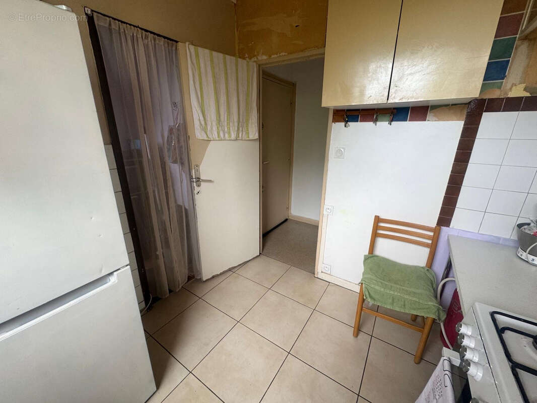 Valréas - appartement t3 - 2 chambres - photo 8