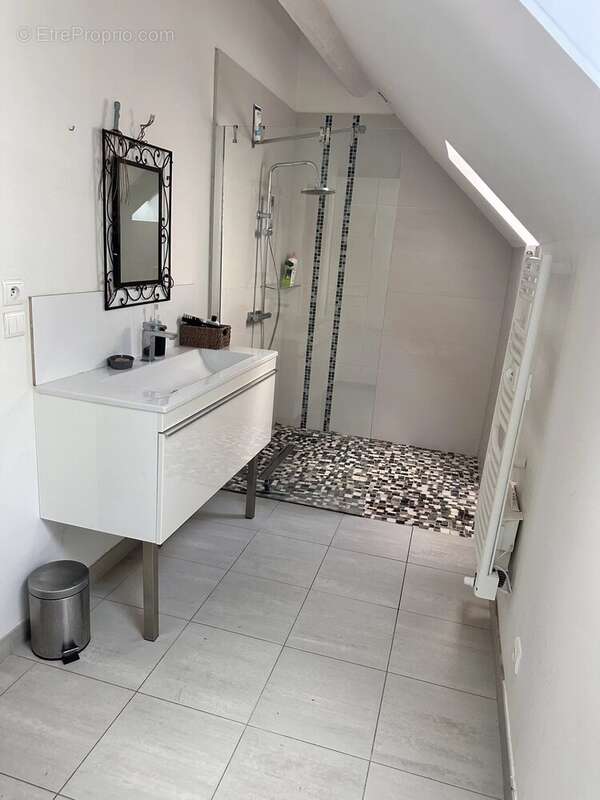 Appartement à FIXIN