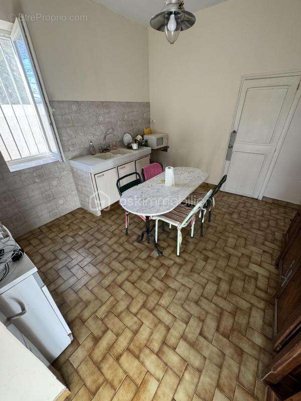 34500 beziers - prorpiété type 8 - 280m2 - terrain clos 1090m2 - piscine - - photo 8