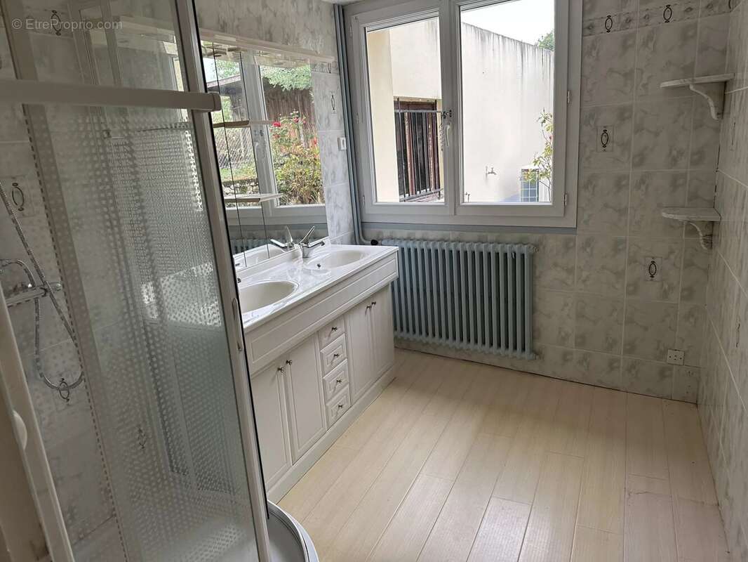 Maison à CEAUX-EN-COUHE