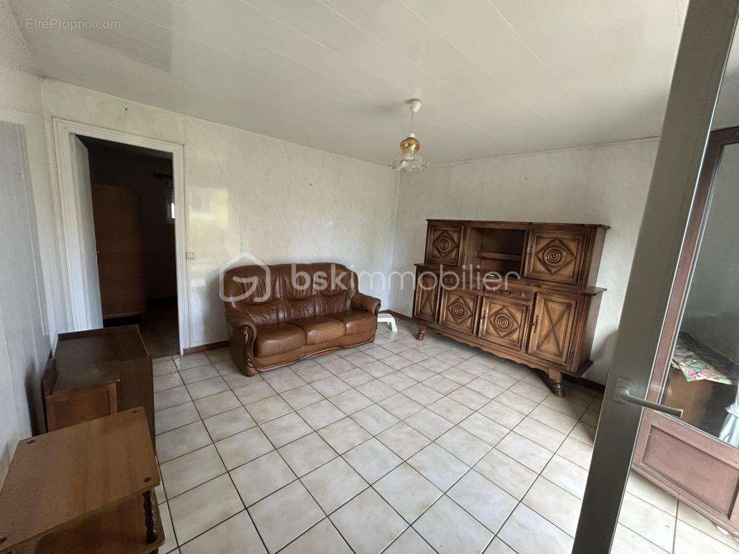 Maison à VILLENEUVE-LE-ROI