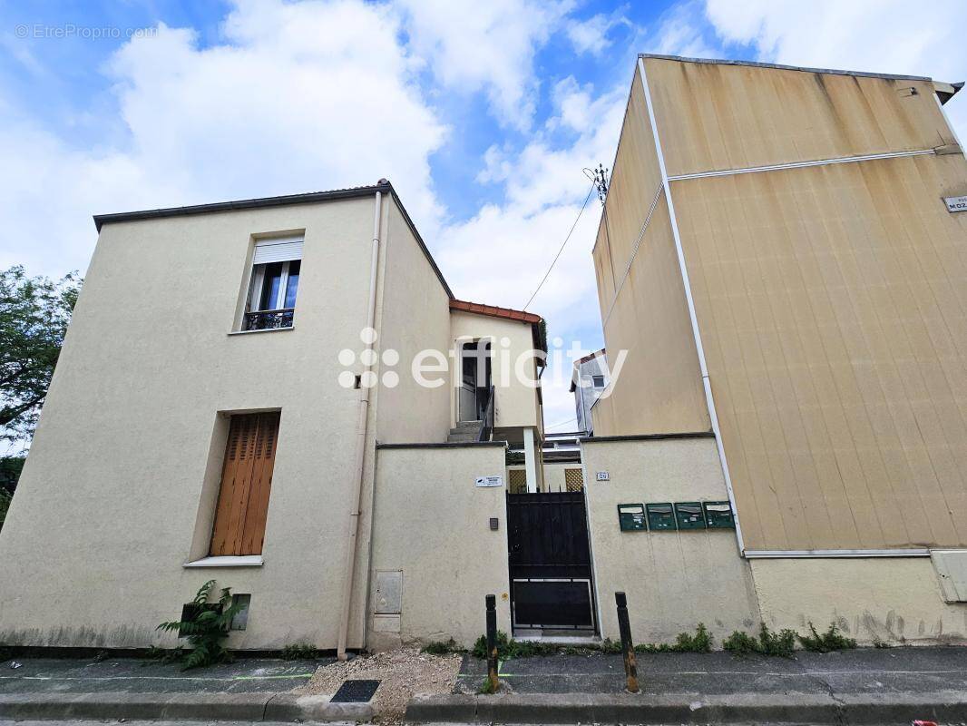 Appartement à IVRY-SUR-SEINE