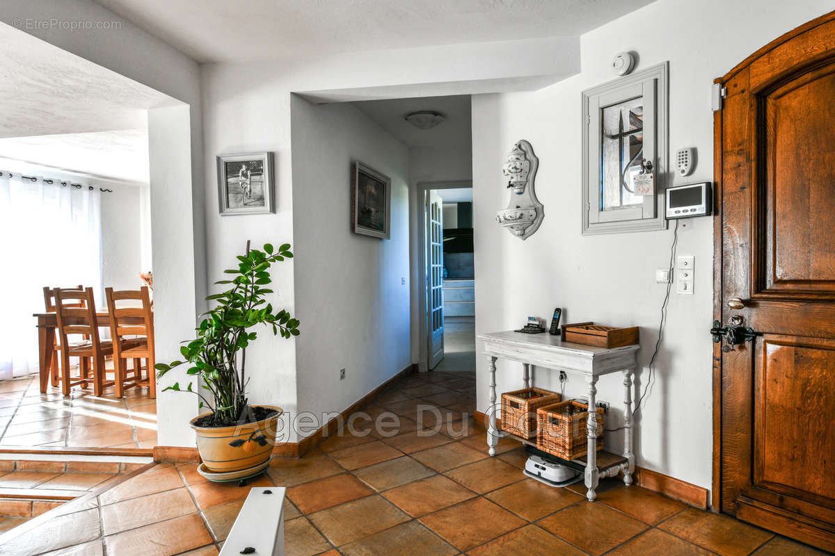 Maison à PEYMEINADE