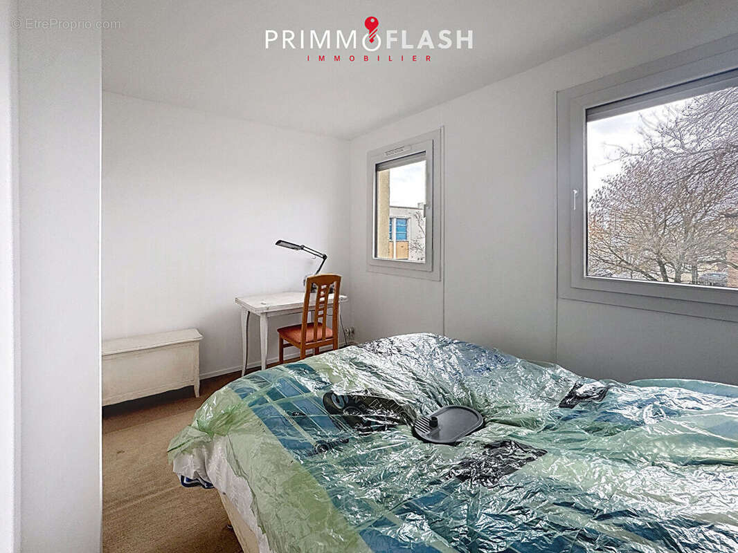 Appartement à LA COURNEUVE