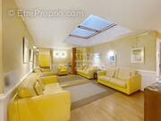 Commerce à PARIS-16E