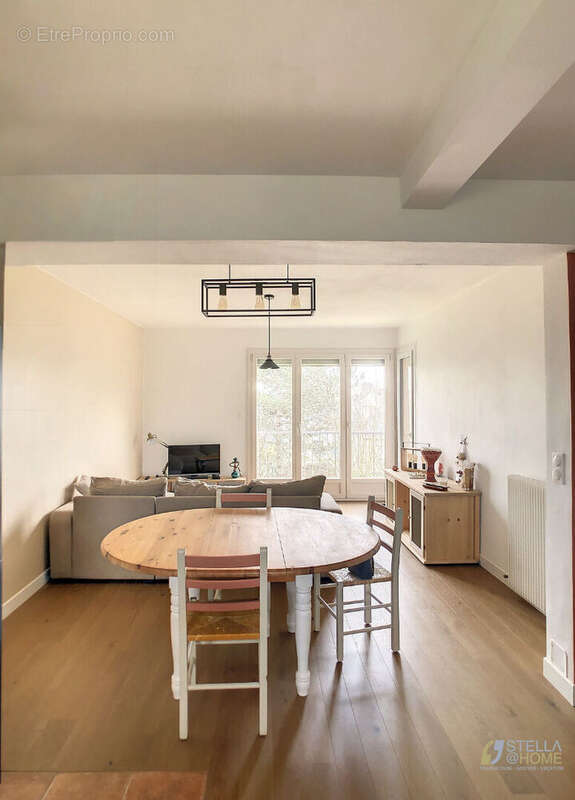 Appartement à SAINT-JACQUES-DE-LA-LANDE