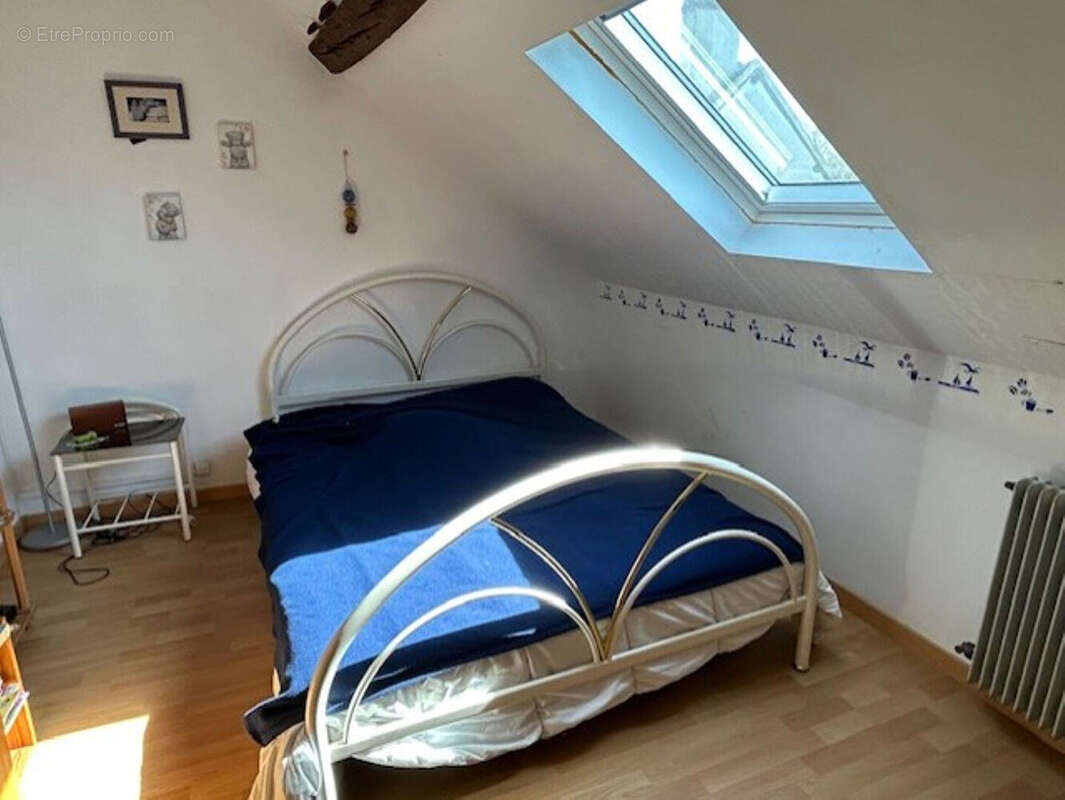 Maison à SAINT-MARTIN-DES-CHAMPS