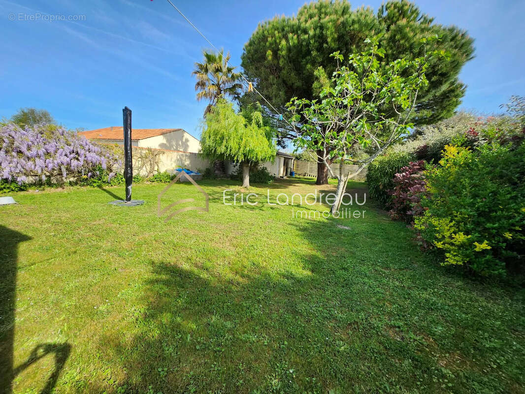 Maison 6 pieces 163 m2 _ olonne sur mer - photo 9