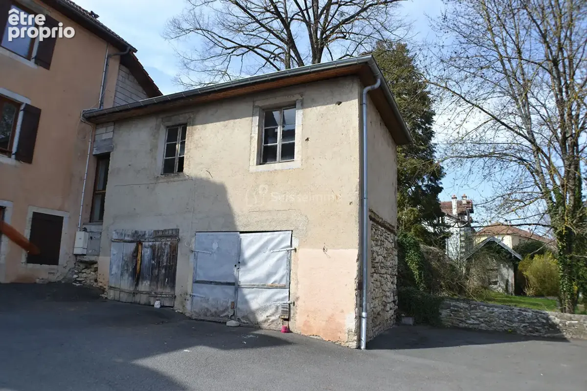 2 Garages à Pont De Roide + surface brute de 28.5m2 à aménager - photo 2