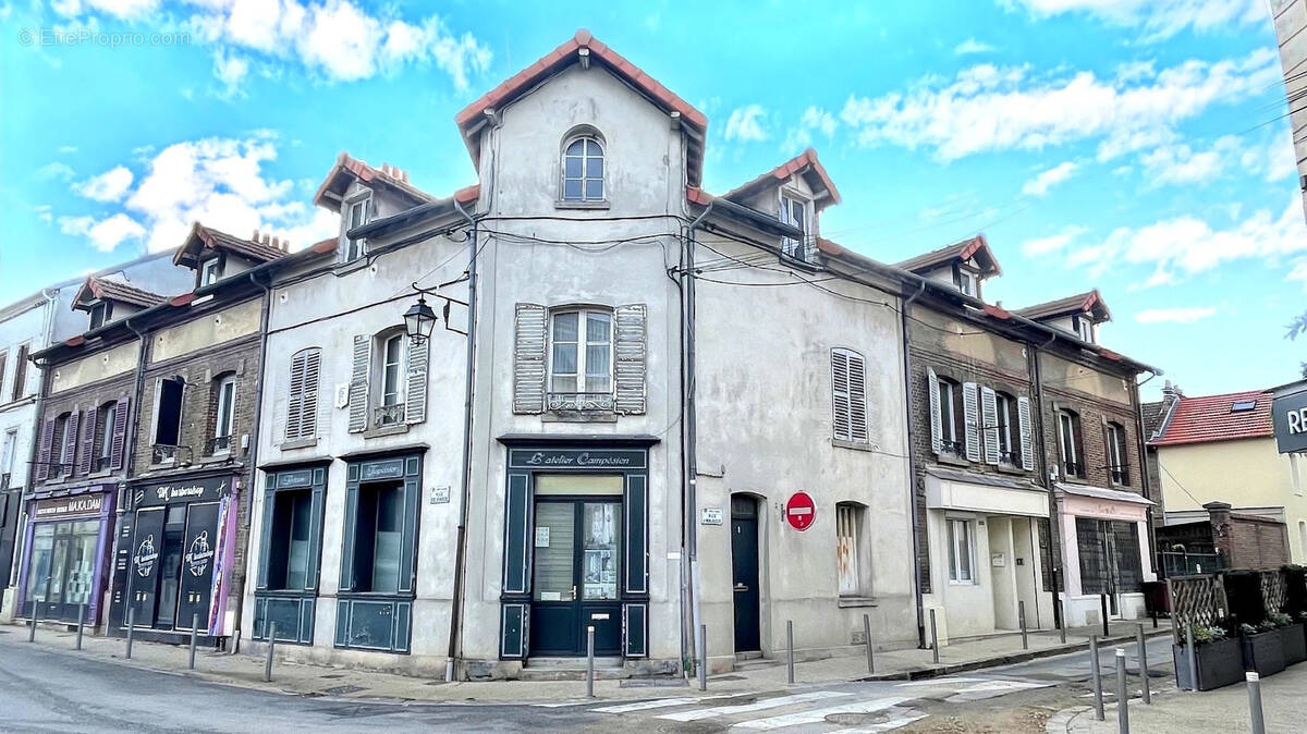 Appartement à CHAMPS-SUR-MARNE