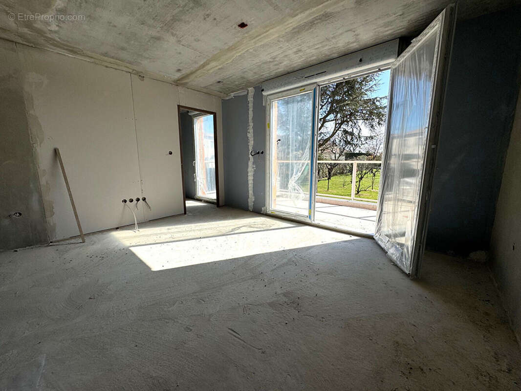 Appartement à ESCALQUENS