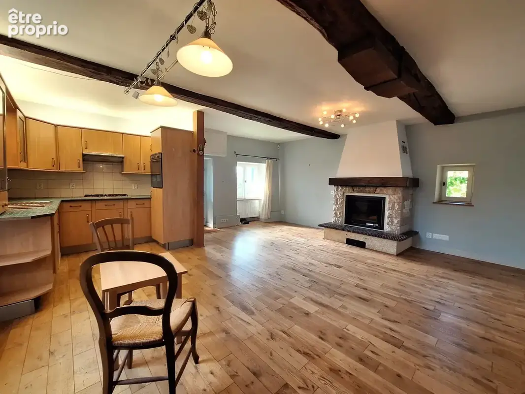 Maison en pierre de 3 chambres avec grand jardin et dépendances - photo 6
