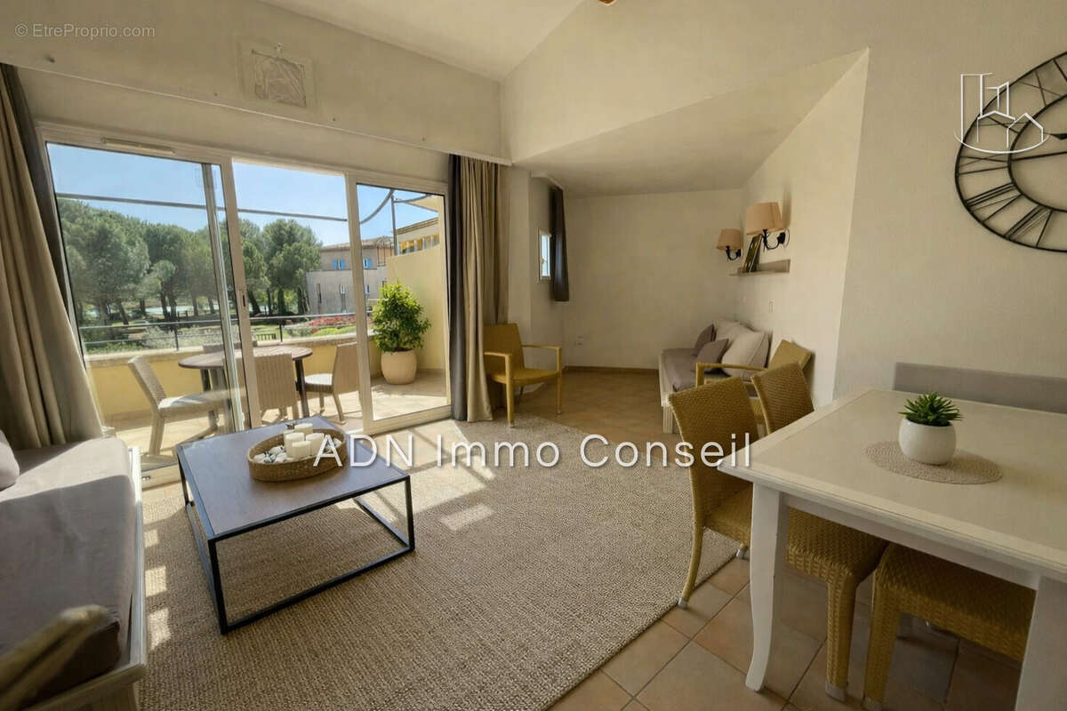 Appartement à MALLEMORT