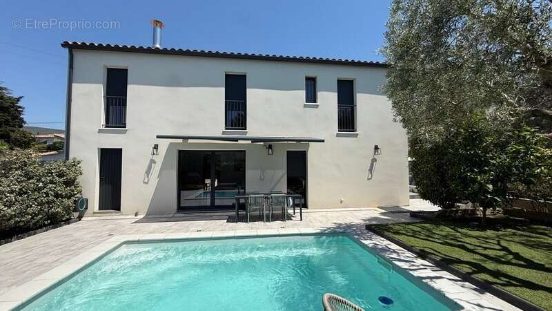 Maison à vendre 4 pièces CEYRESTE (13) - photo 7