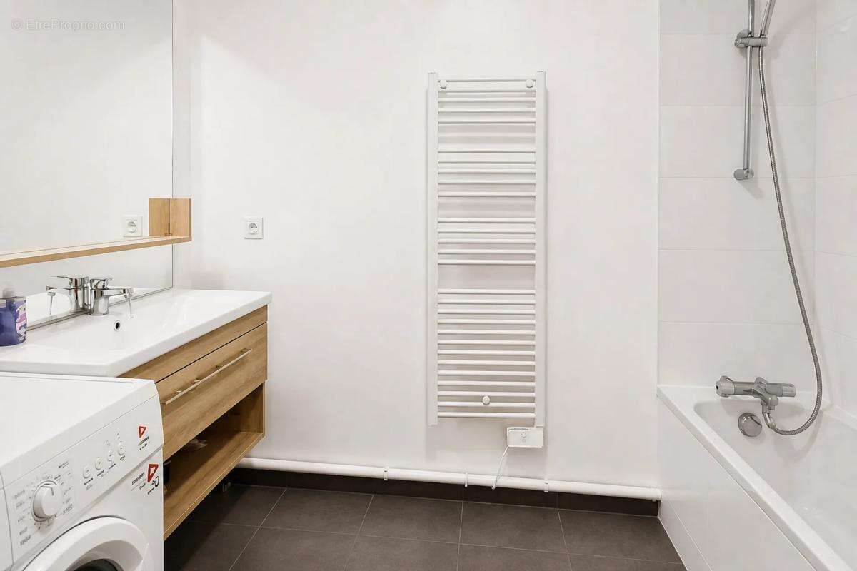 Appartement à ROUSSILLON