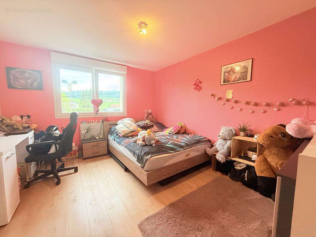 Appartement à LE RUSSEY