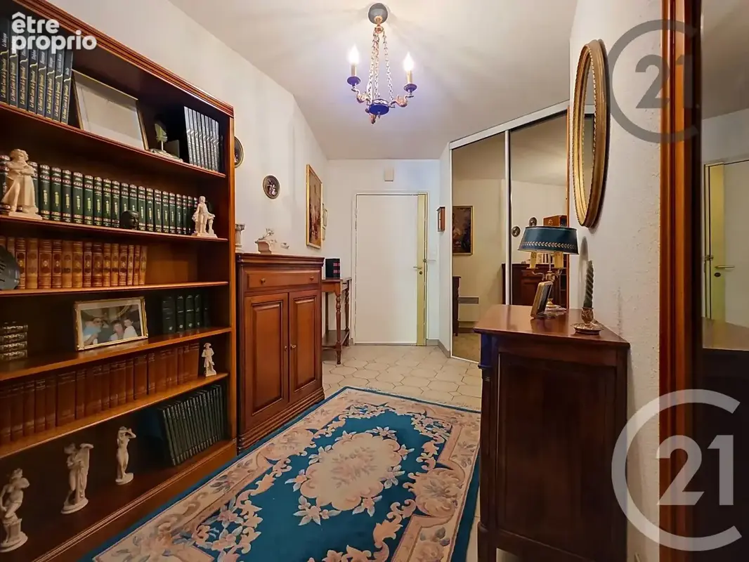 Appartement 5 pièces 114 m² à vendre à Reims (51100) - photo 4
