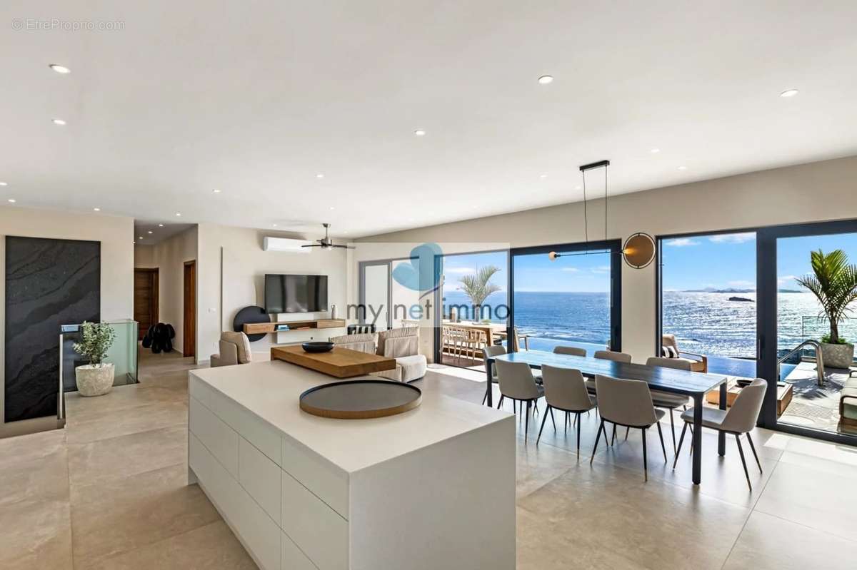 Maison à SAINT-MARTIN