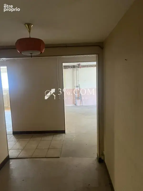 3%. com immobilier à  la villedieu du clain - photo 19