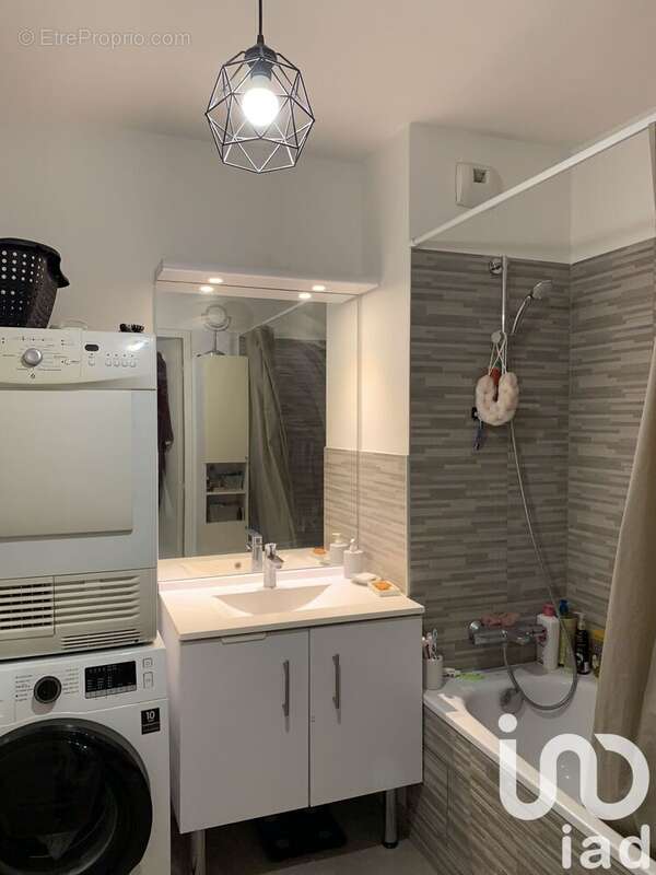 Photo 8 - Appartement à SAINT-DENIS