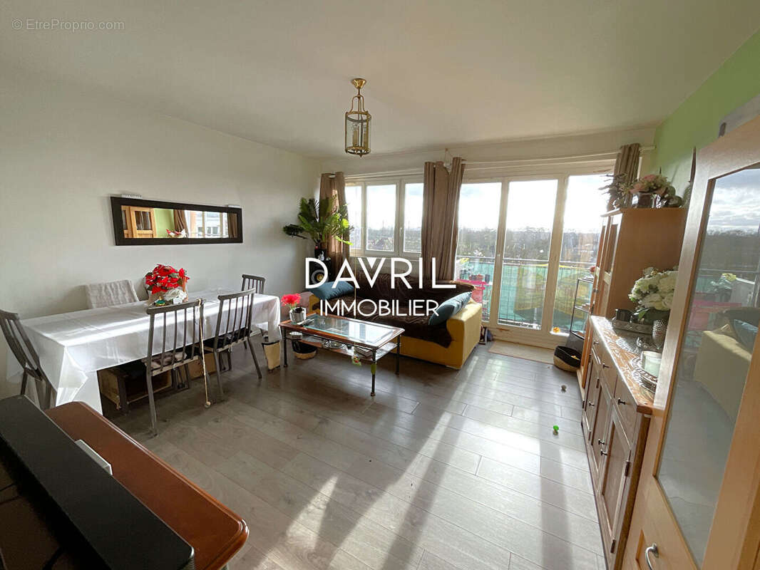 Appartement à CONFLANS-SAINTE-HONORINE