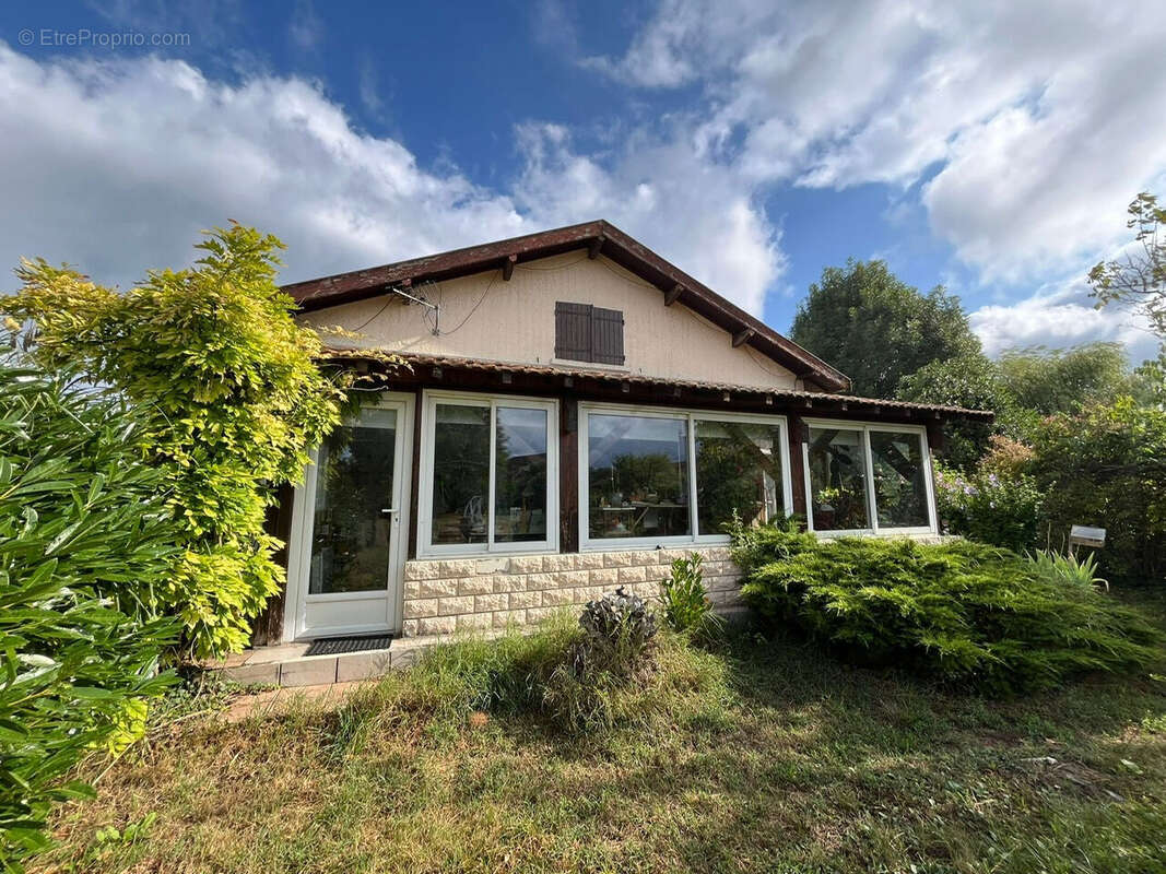 Maison à AMBRONAY