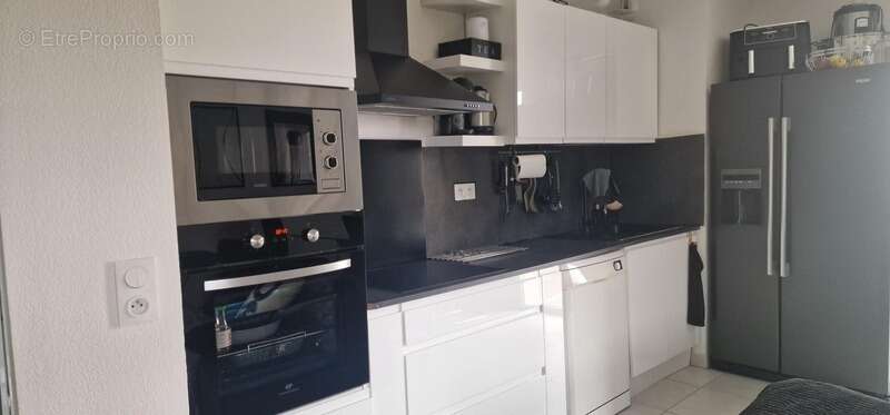 Appartement à PORT-DE-BOUC