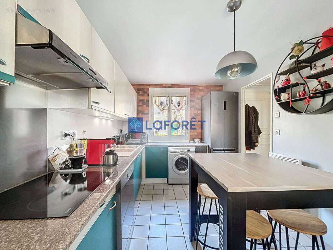 Maison à SAVIGNY-SUR-ORGE