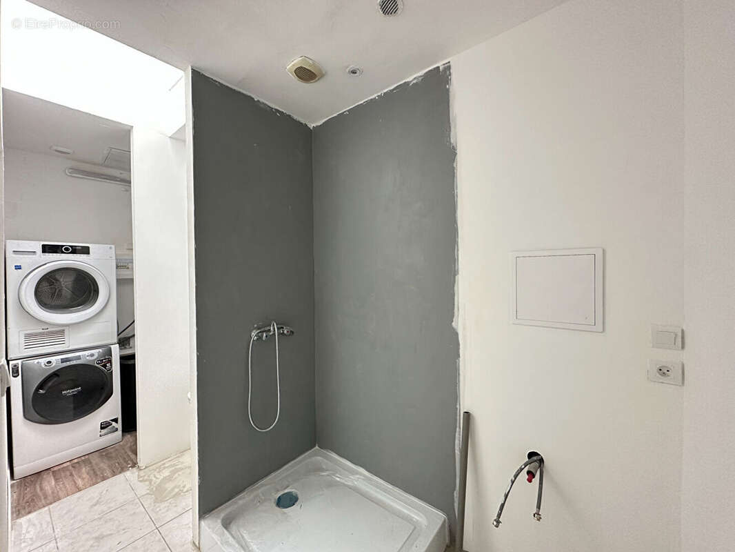 Fouesnant, Beg-Meil,  Appartement T3, en duplex, au coeur du bourg. - photo 8