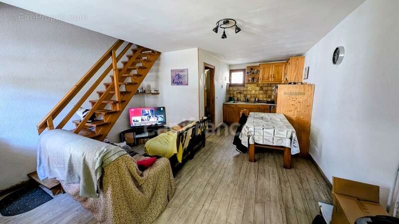 Maison à SAINT-MARTIN-DE-BELLEVILLE