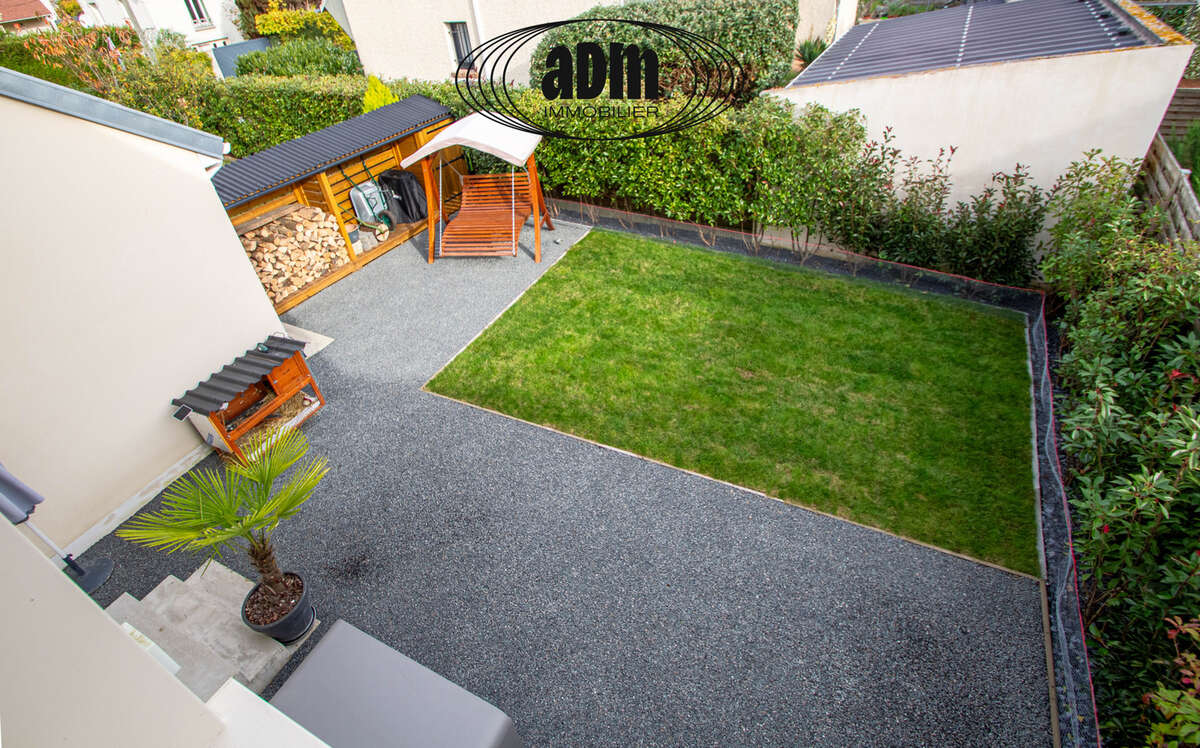 Maison à BAILLY-ROMAINVILLIERS