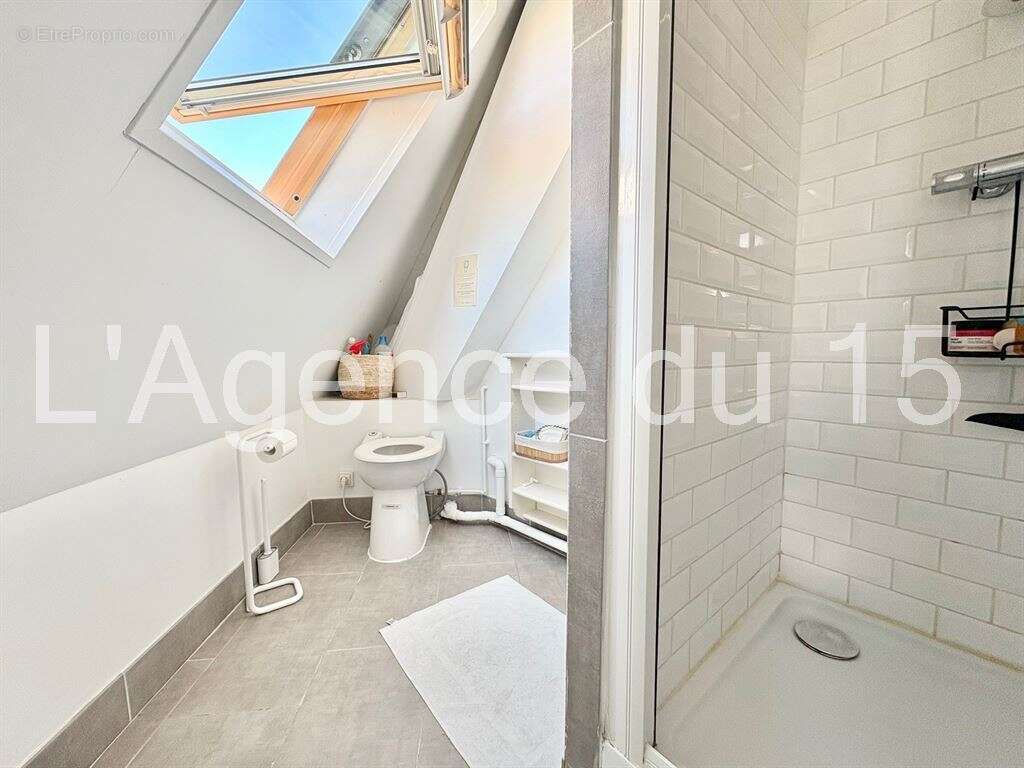 Appartement à PARIS-15E