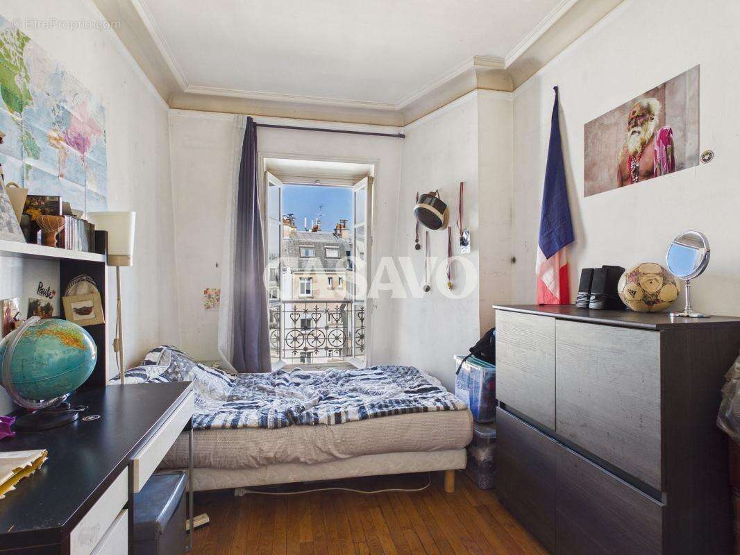 Appartement à PARIS-15E