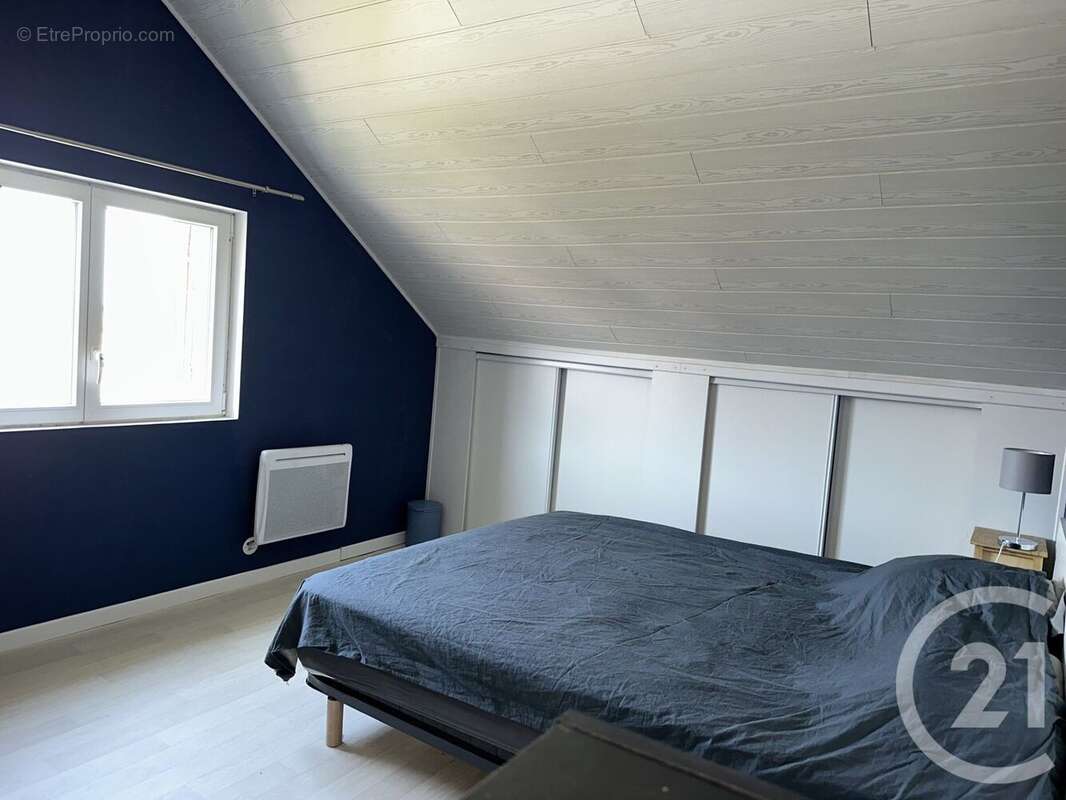 Maison à COSNE-COURS-SUR-LOIRE