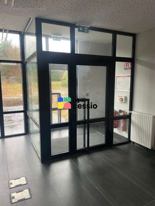 À vendre – superbe bâtiment d'activité – 30 minutes du - photo 5
