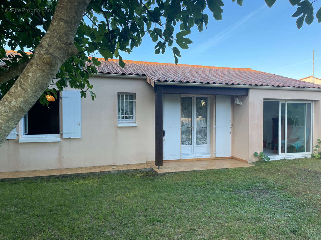 Maison à LE GRAND-VILLAGE-PLAGE
