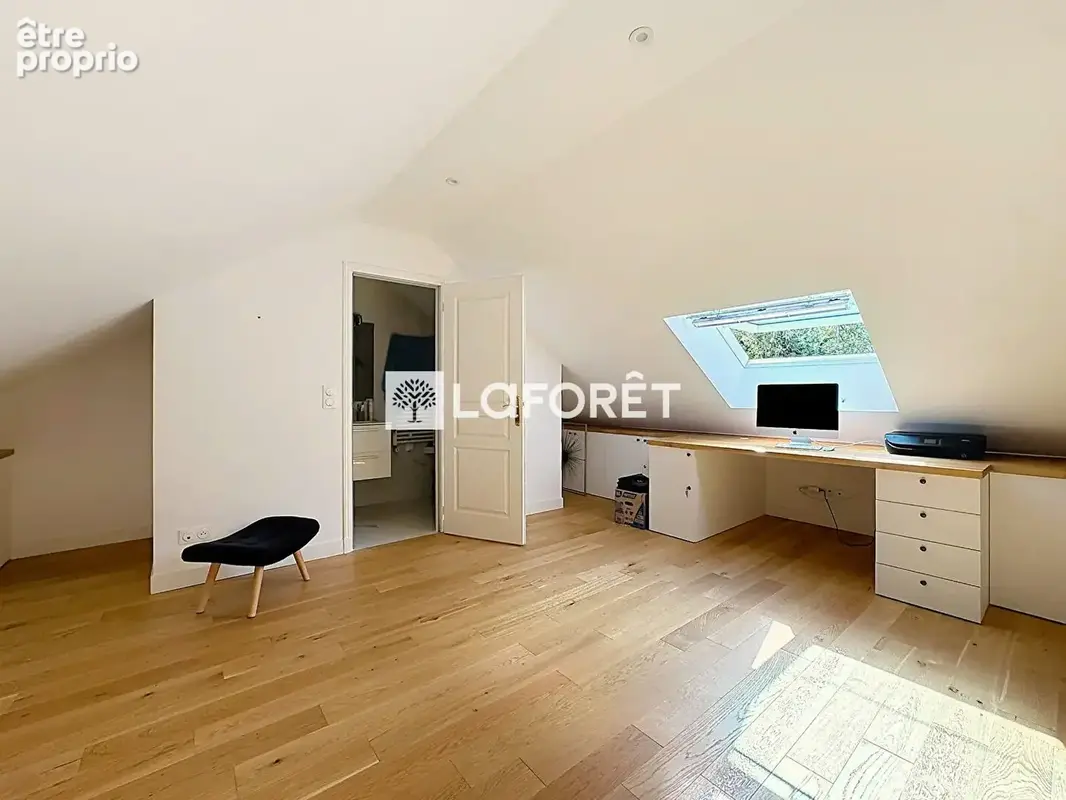 Confortable Maison de 7 pièces (160 m²) proche hypercentre - photo 15