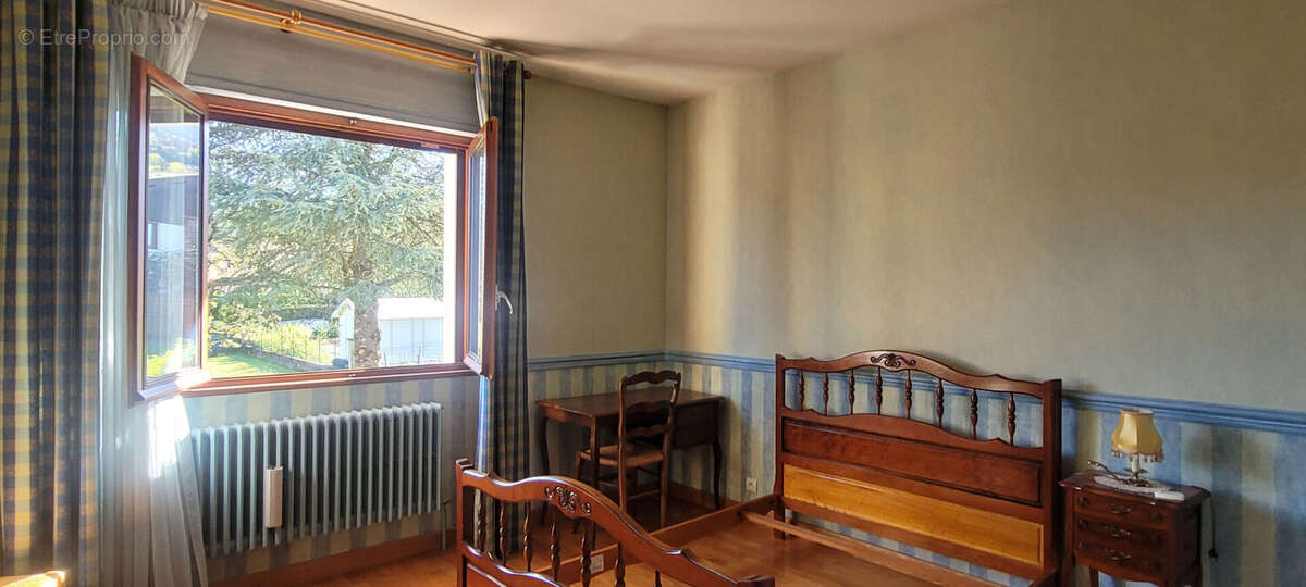 Maison à BELLEGARDE-SUR-VALSERINE