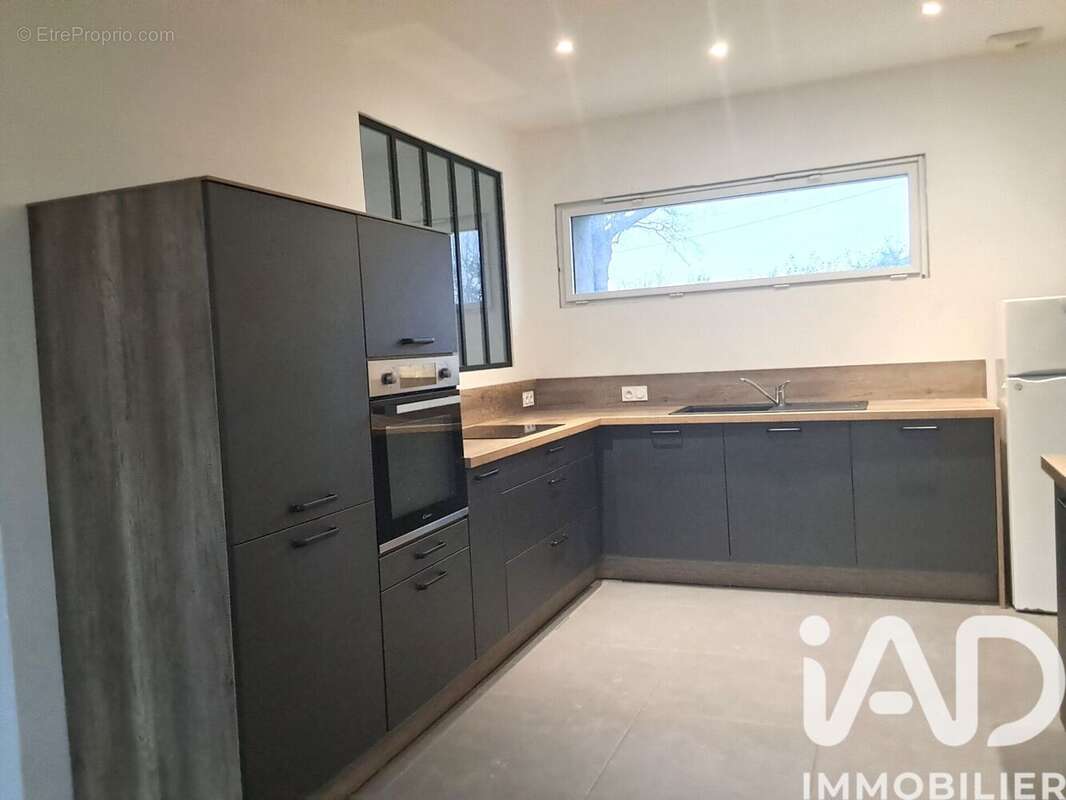 Photo 2 - Maison à LA POUEZE