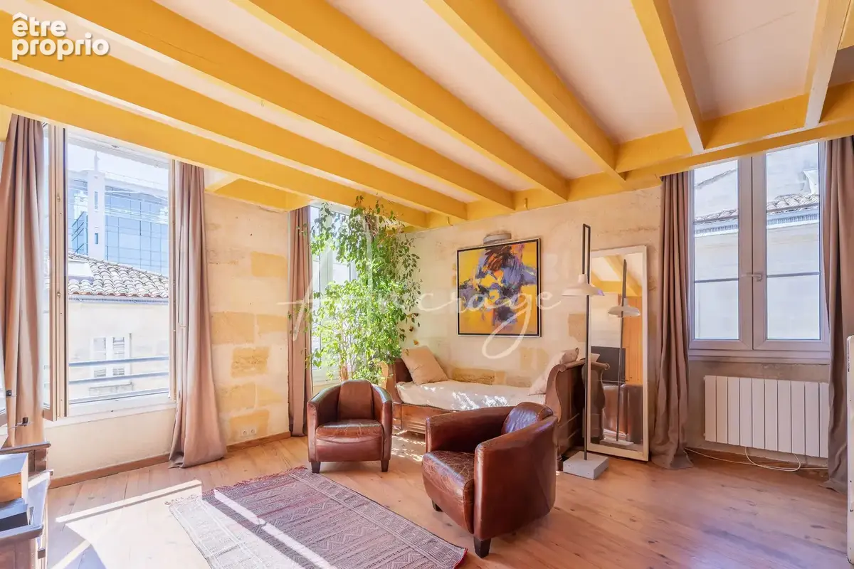 Chartrons   duplex de charme   76 m2 carrez / 88 m2 au sol   2 chambres + bureau - photo 2