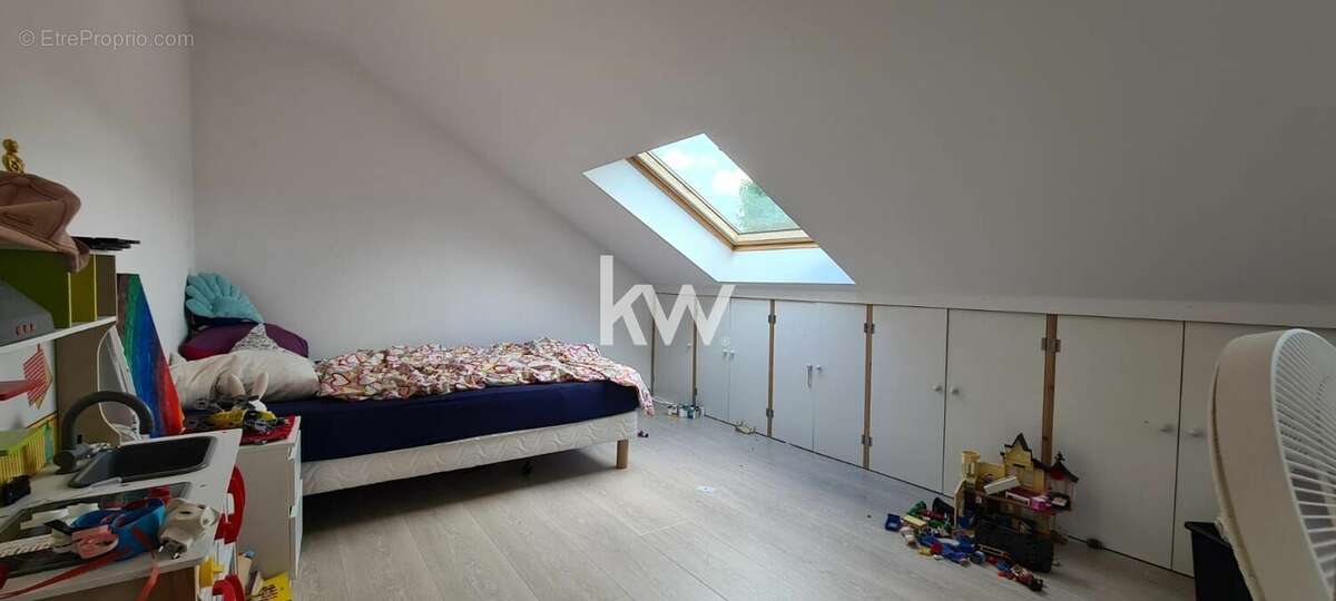 Maison à COURCOURONNES