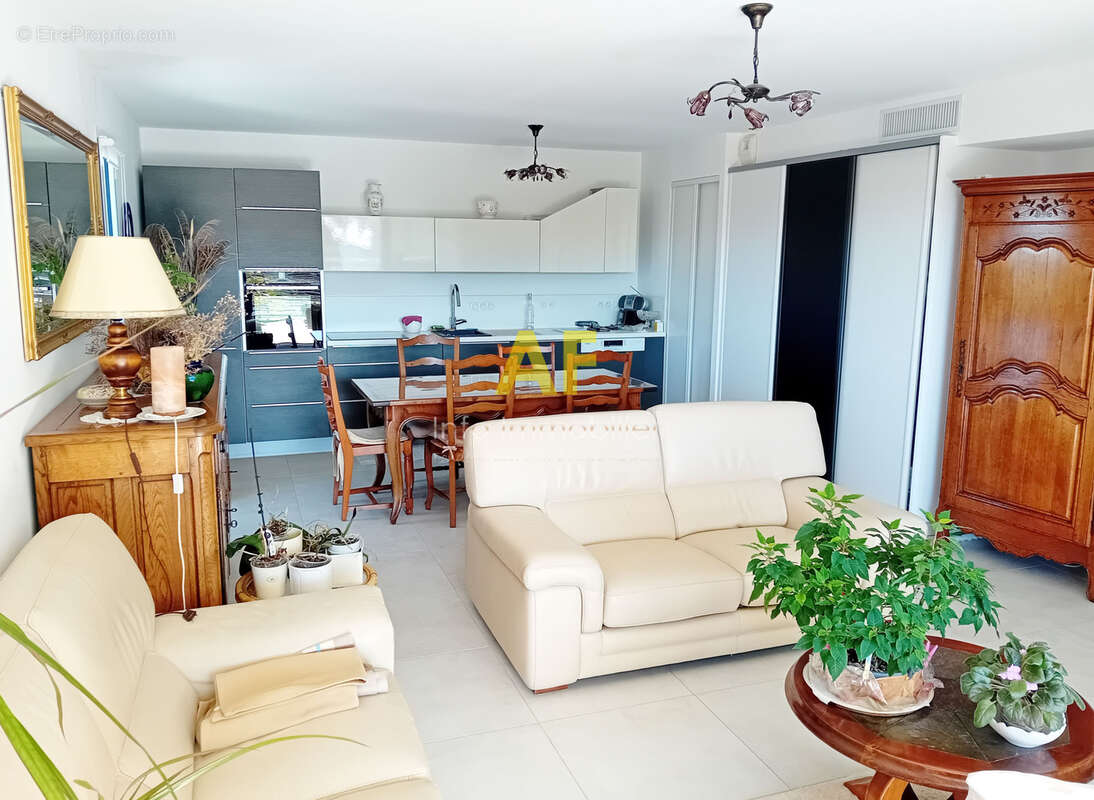 Appartement à SAINT-RAPHAEL