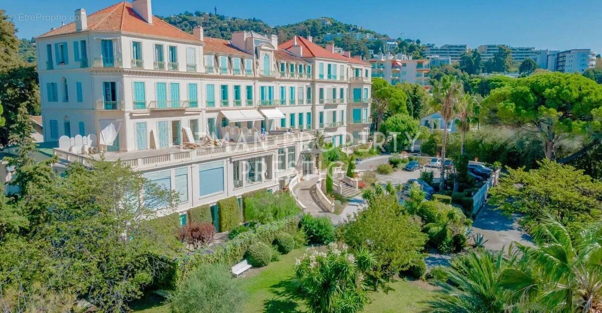 Appartement à CANNES