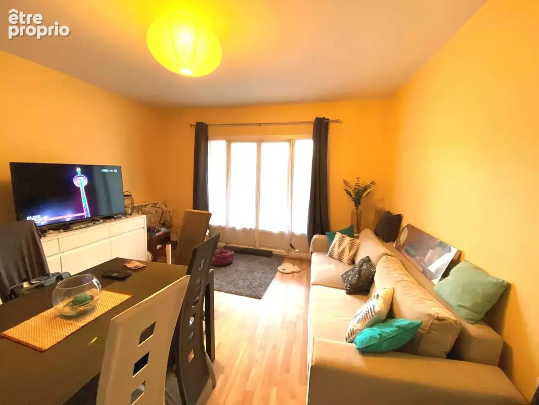Appartement 5 pièces 95 m² à vendre à Romans-Sur-Isere (26100) - photo 3