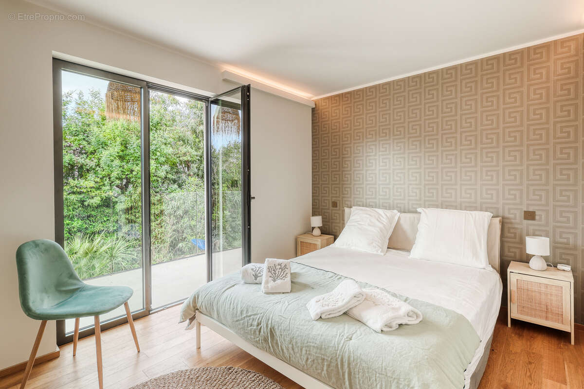 Maison à LA CROIX-VALMER